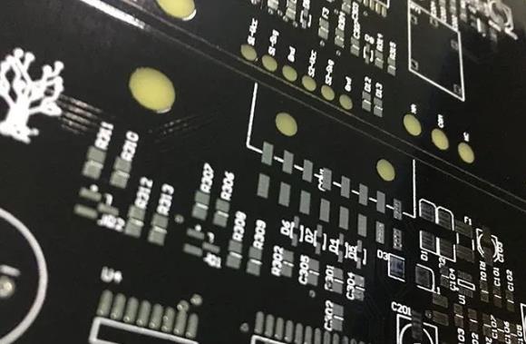 絲印位號設計錯誤會影響PCBA貼片加工嗎？