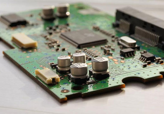 PCB制板工藝中的過孔塞油是什么意思？